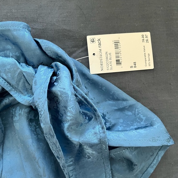 Blue Wrap Skirt - NWT - Picture 3 of 4